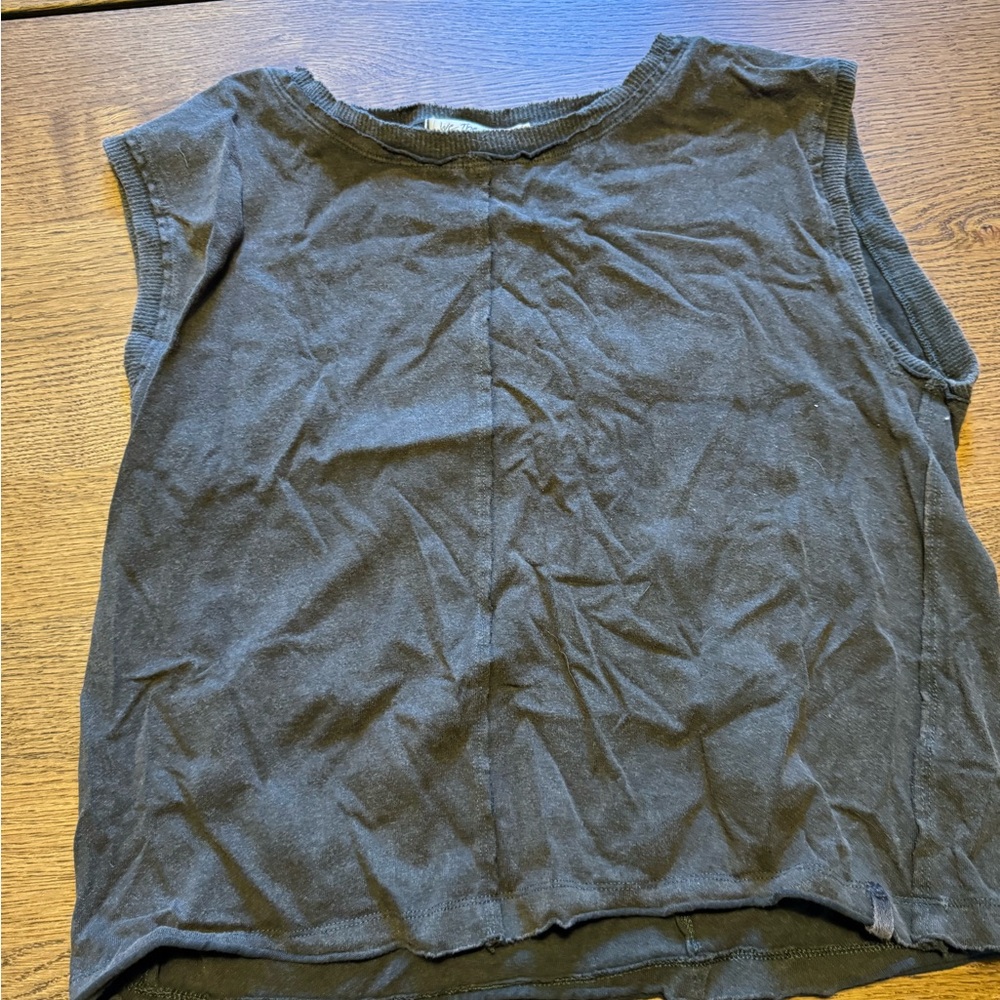 We The Free Gray Sleeveless Muscle Tee